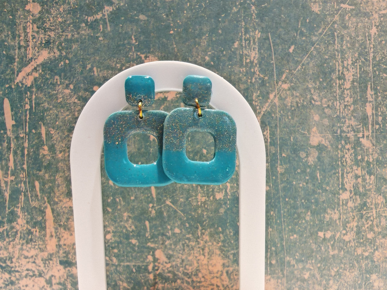 Boucles d'oreilles unique